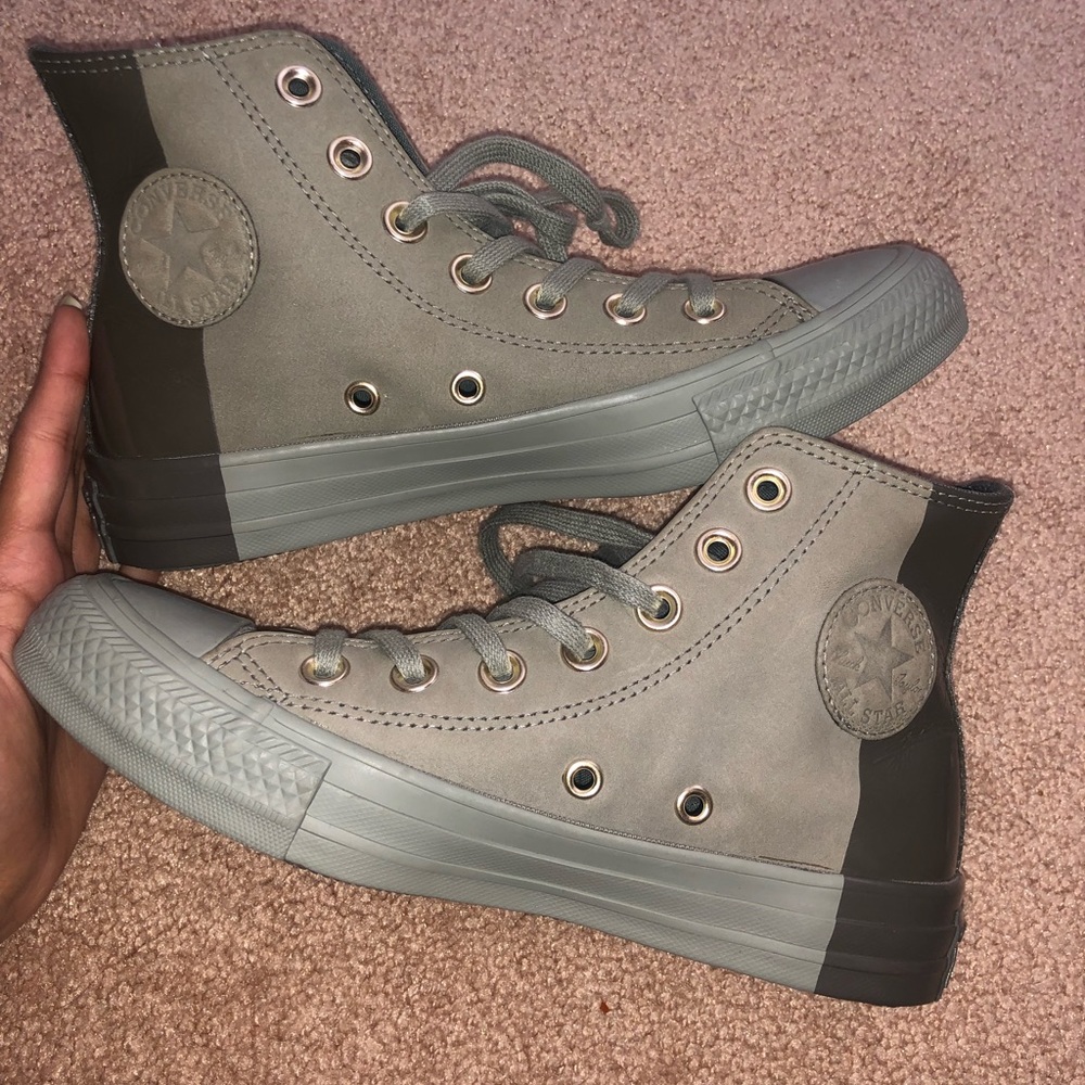 Converse High Top Suede & Leather BRAND NEW